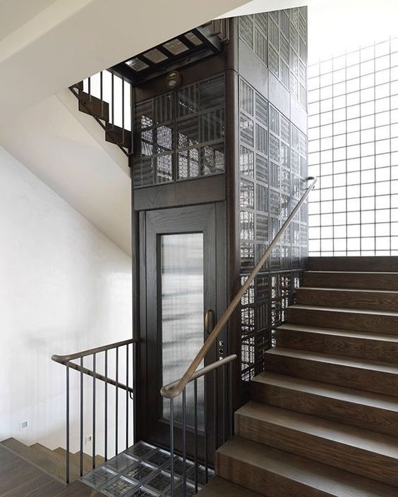 giá thang máy mini