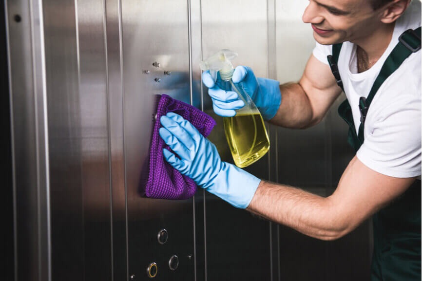 nước lau inox thang máy 5