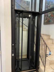 cầu thang máy mini 6