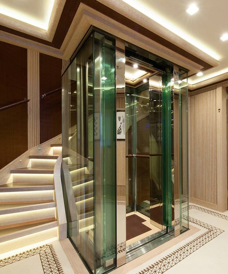 Thang máy nhập khẩu nguyên chiếc